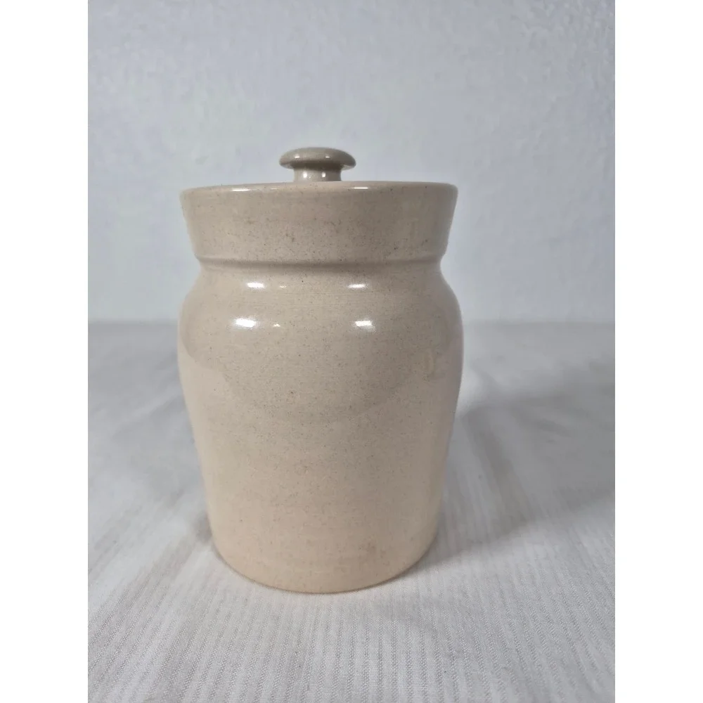 Vtg Yesteryears Hand Painted Birdhouse Stoneware Crock Jar w/Lid - USA